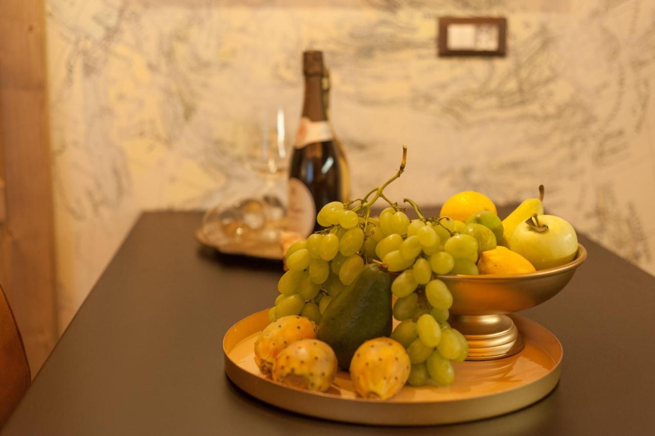 In Rada Bed and Breakfast Trani Eksteriør billede